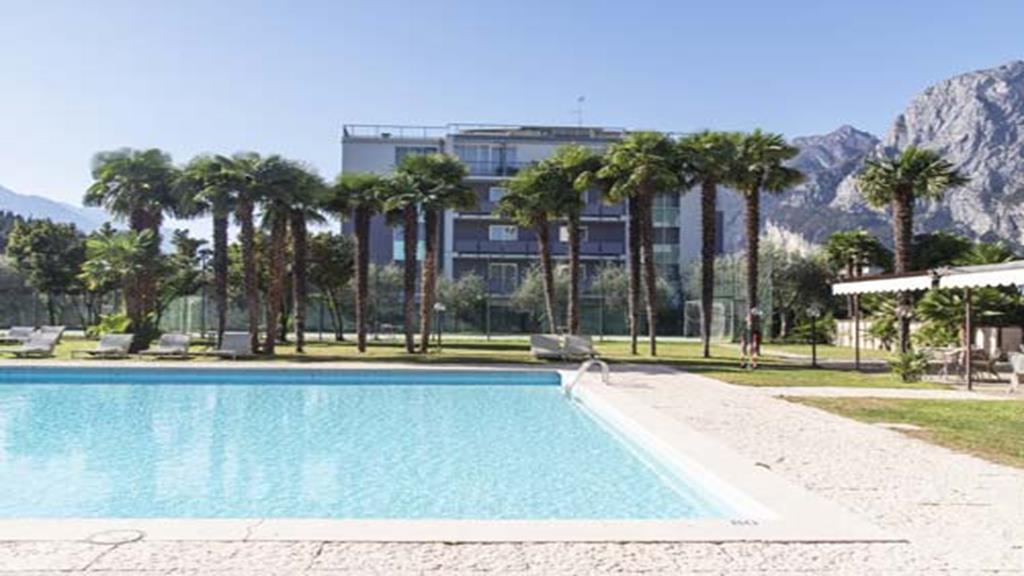Residence Monica Riva del Garda Exteriör bild