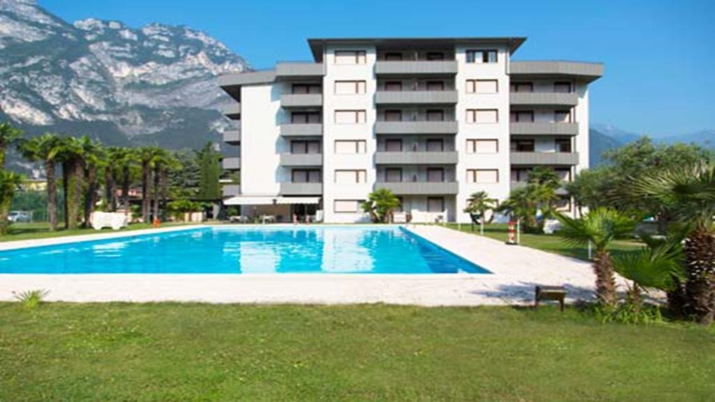 Residence Monica Riva del Garda Exteriör bild