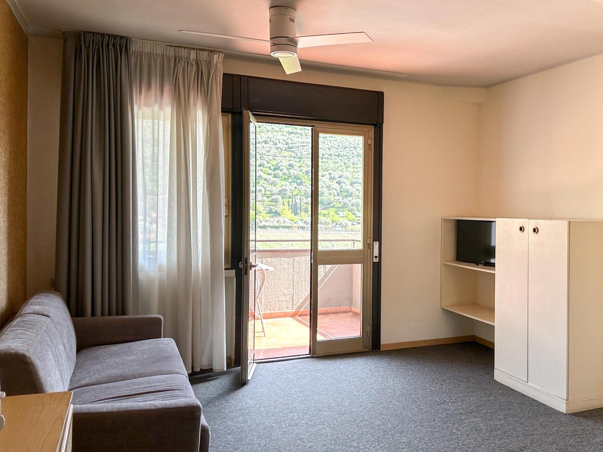 Residence Monica Riva del Garda Exteriör bild