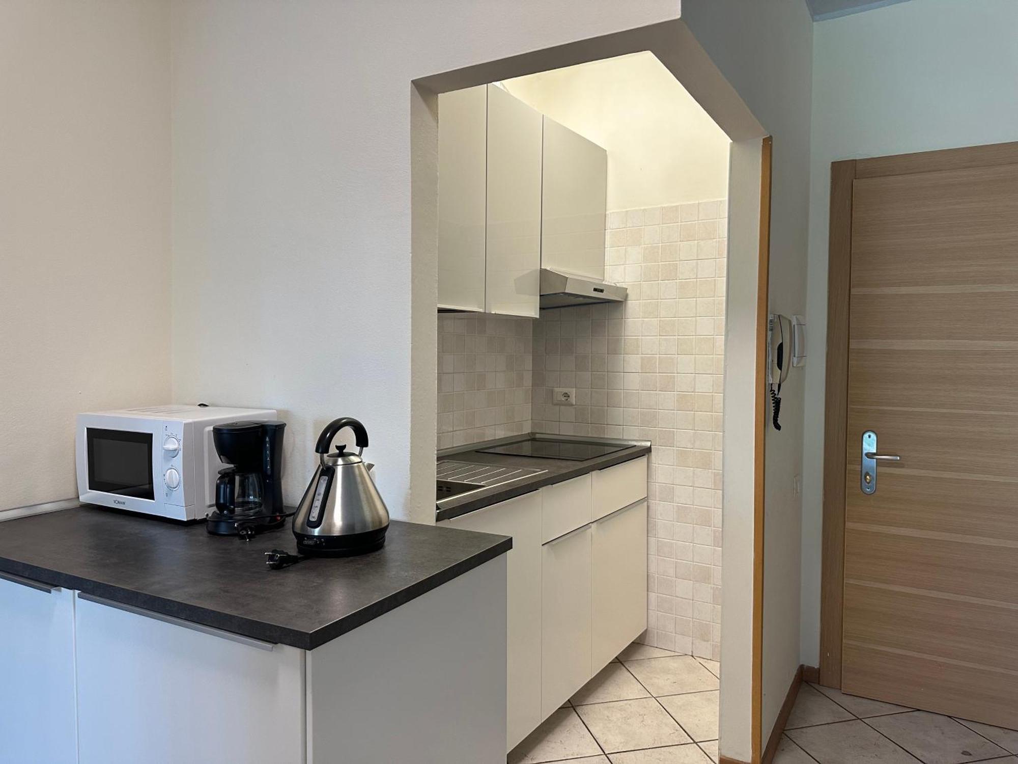 Residence Monica Riva del Garda Rum bild